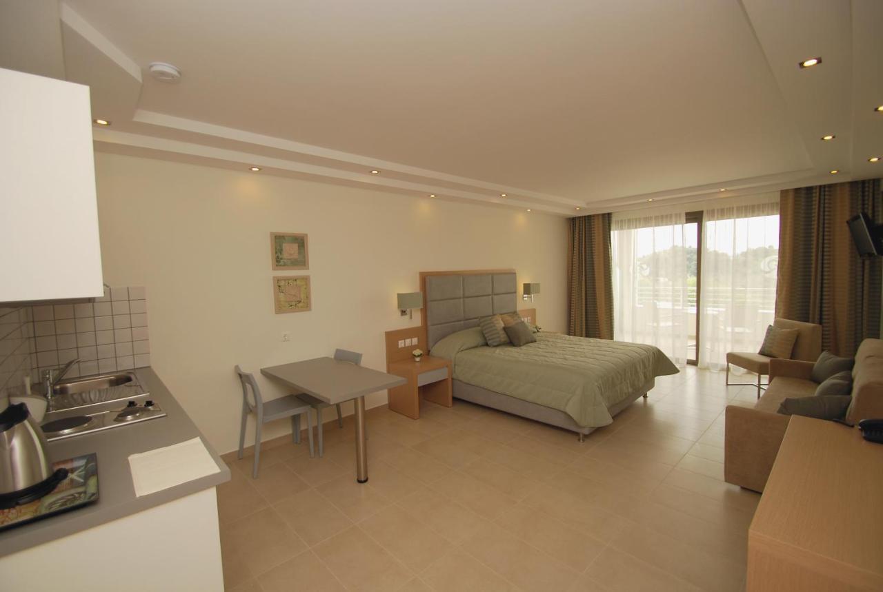 Skiathos Premier Troulos Quarto foto